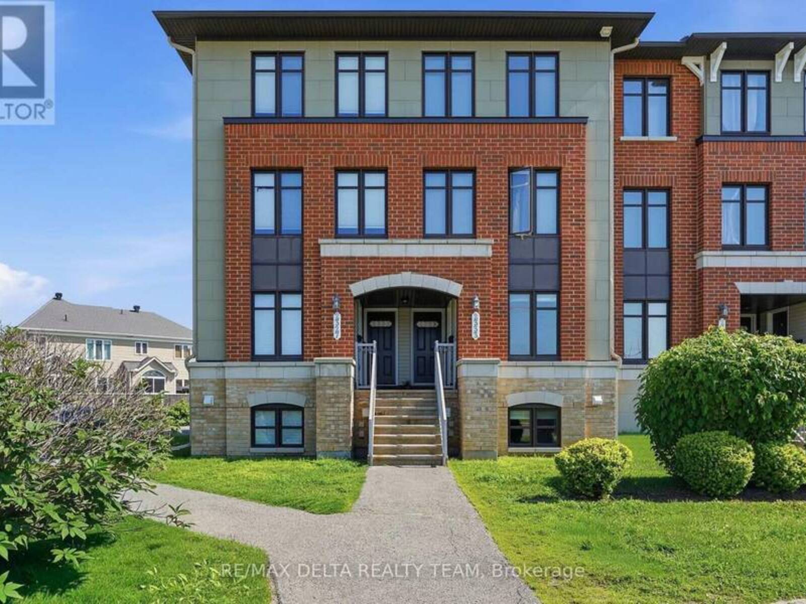 121 - 2333 ESPRIT DRIVE, Ottawa, Ontario K4A 0T4