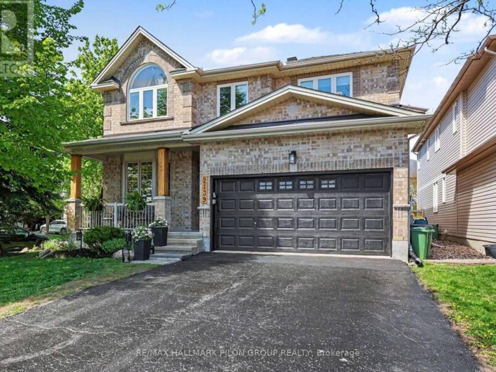 2139 VALIN STREET, Ottawa, Ontario K4A 4T3