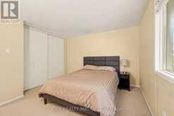 30 BARTLEY CRESCENT | Ottawa Ontario | Slide Image Sixteen