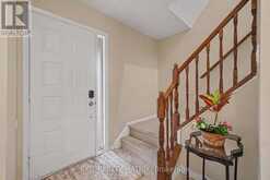 30 BARTLEY CRESCENT | Ottawa Ontario | Slide Image Three