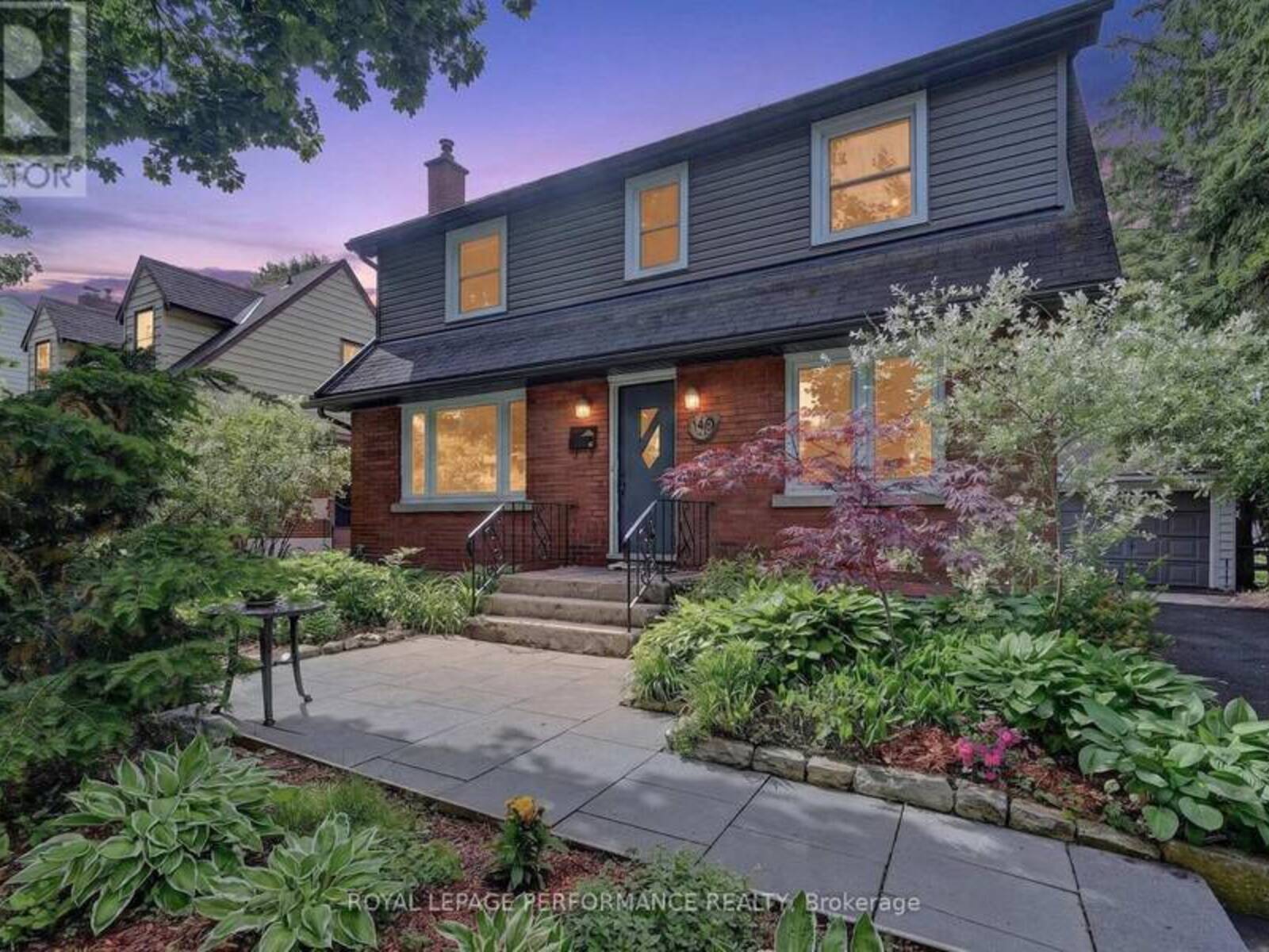 140 BEGONIA AVENUE, Ottawa, Ontario K1H 6E4