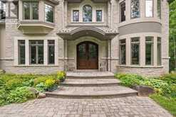 439 JOHN ASELFORD DRIVE | Ottawa Ontario | Slide Image Three