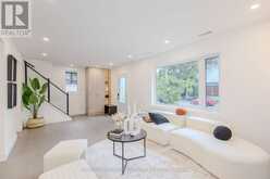 31 HARVARD AVENUE | Ottawa Ontario | Slide Image Nine