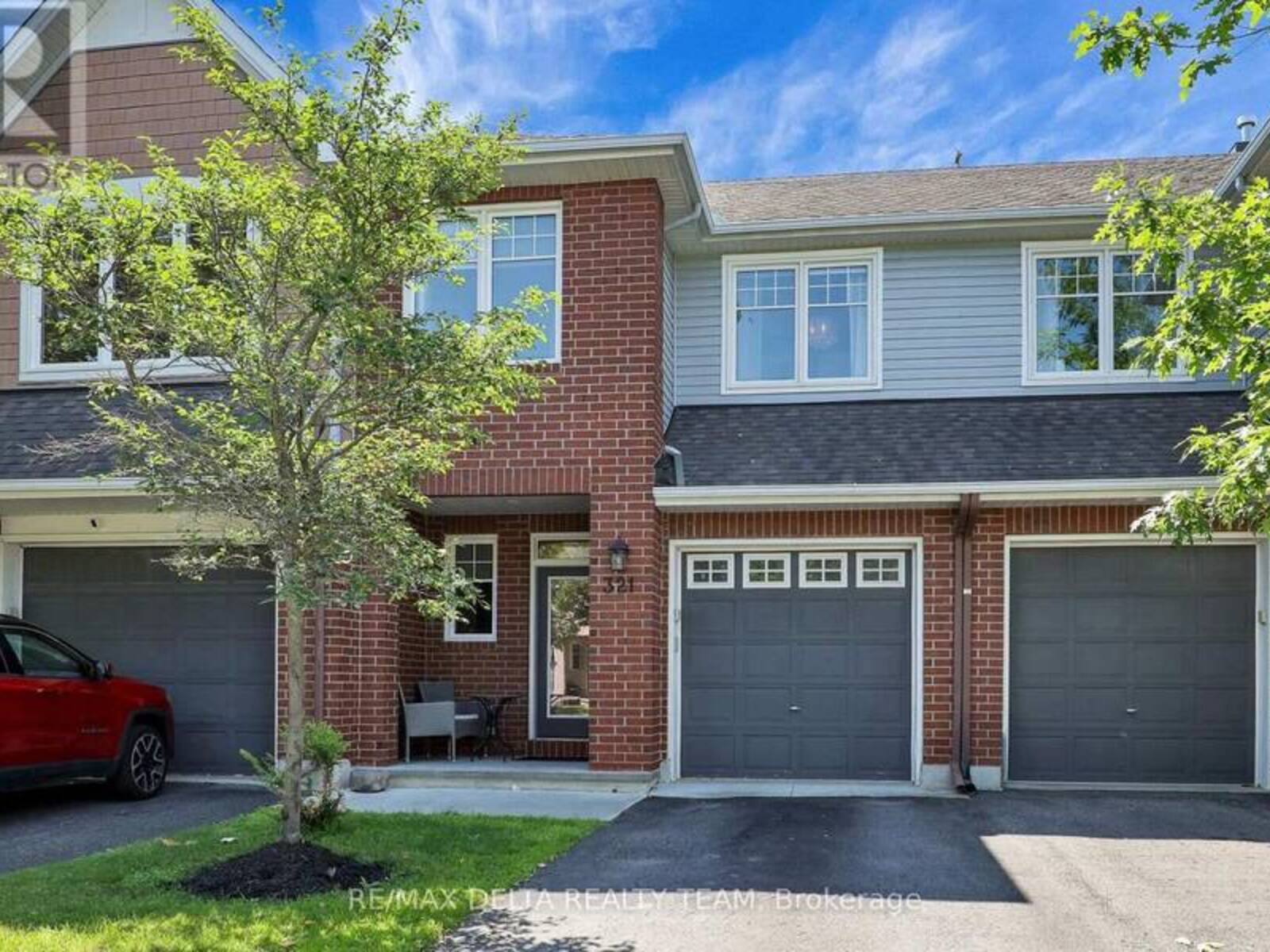 321 WIDGEON WAY, Ottawa, Ontario K1T 0G1