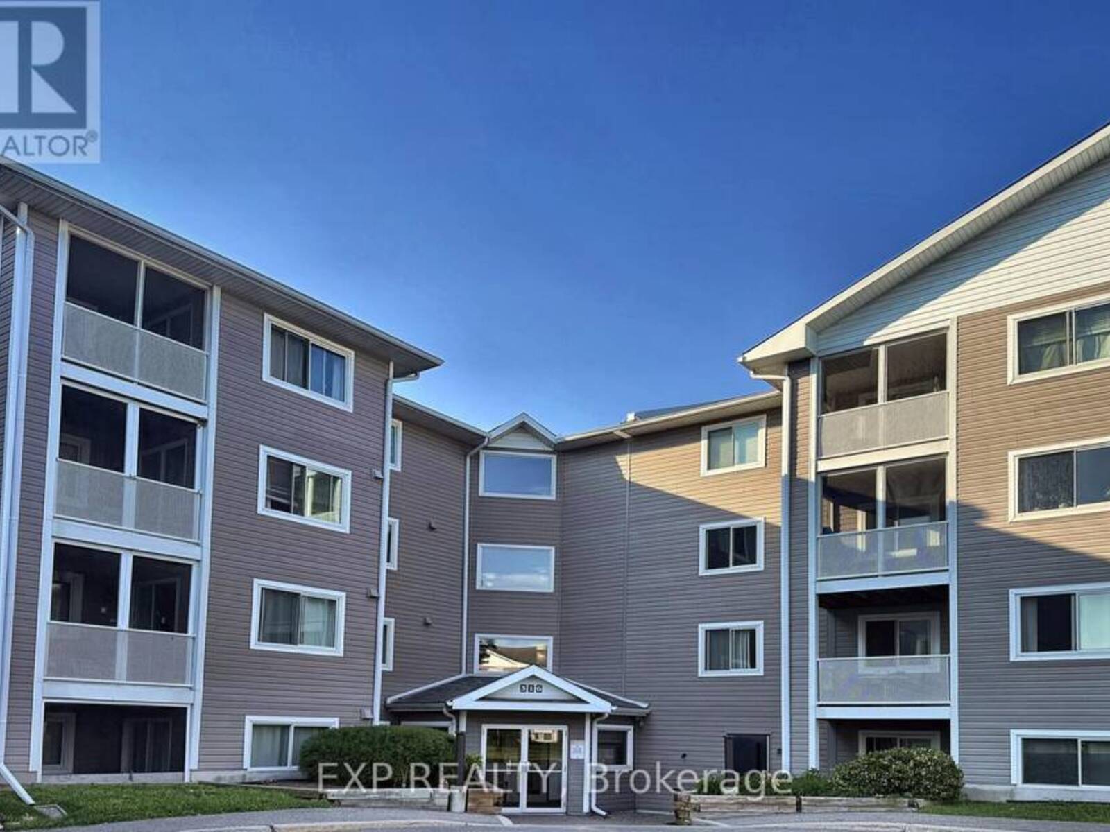 122 - 316 LORRY GREENBERG DRIVE, Ottawa, Ontario K1T 2P4