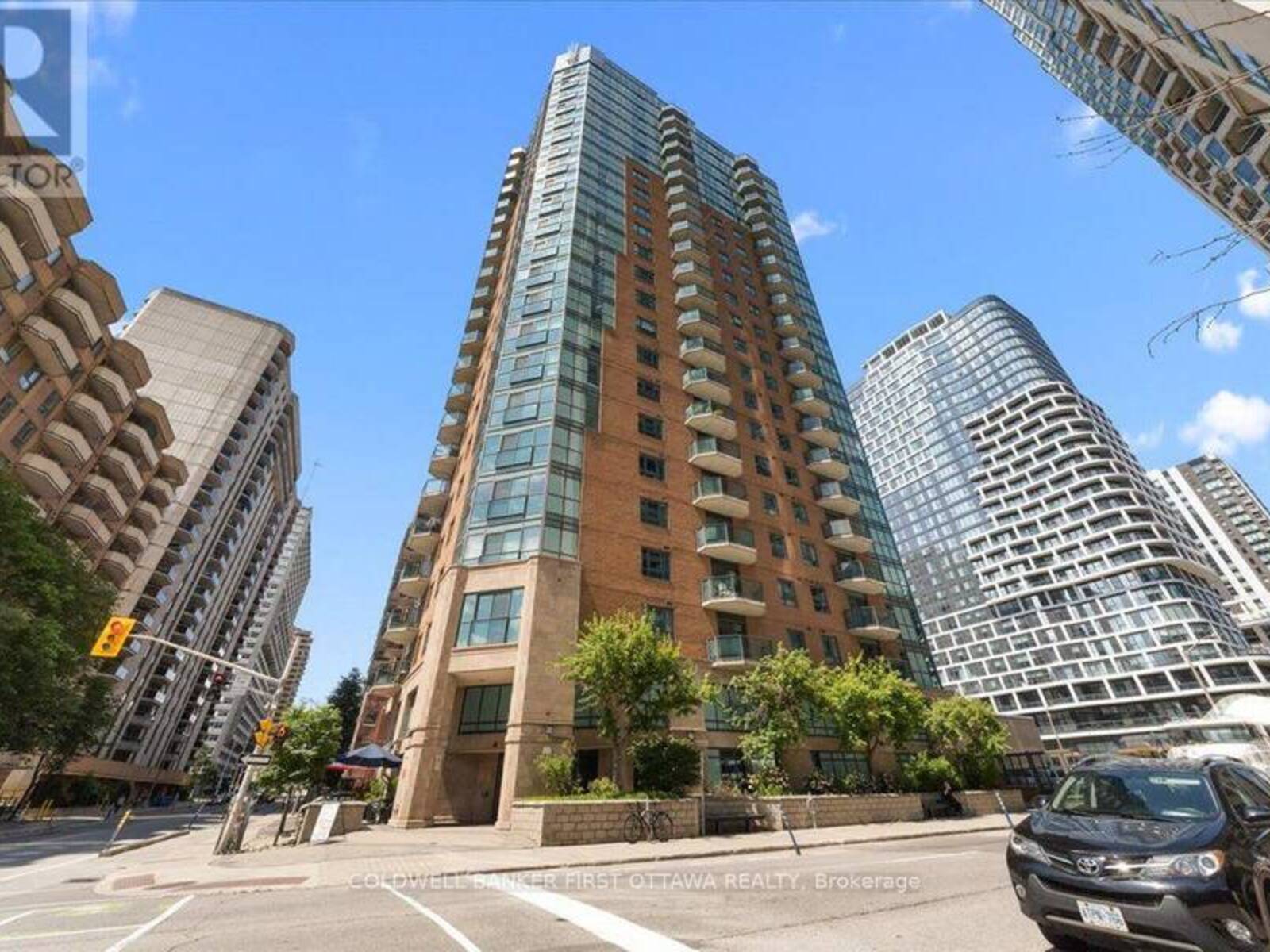 1401 - 445 LAURIER AVENUE W, Ottawa, Ontario K1N 6R4