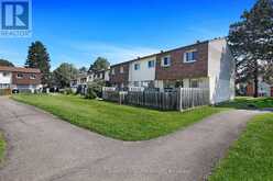 23 - 23 SONNET CRESCENT S | Ottawa Ontario | Slide Image Twenty-eight