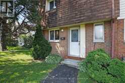 23 - 23 SONNET CRESCENT S | Ottawa Ontario | Slide Image Three