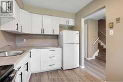 23 - 23 SONNET CRESCENT S | Ottawa Ontario | Slide Image Nine