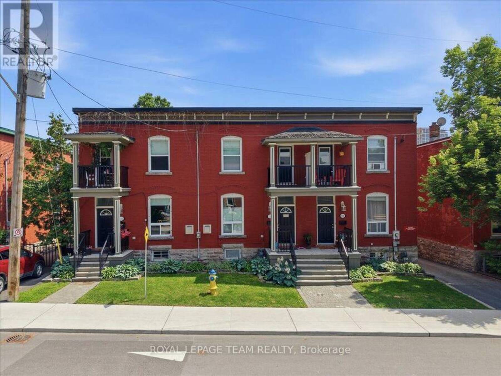 136 ELM STREET, Ottawa, Ontario K1R 6N5