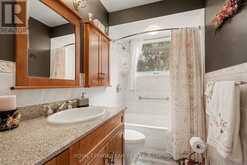 30 JUNIPER COURT | Ottawa Ontario | Slide Image Thirteen
