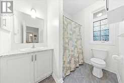 116 PASSAGEWAY PRIVATE | Ottawa Ontario | Slide Image Thirteen