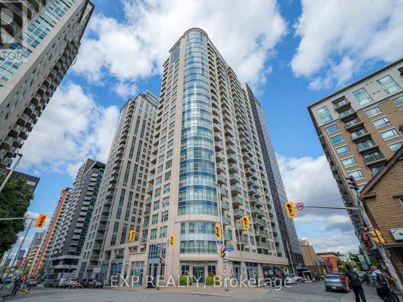 1405 - 195 BESSERER STREET, Ottawa, Ontario K1N 0B6
