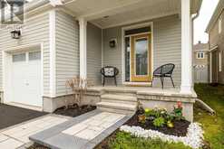 191 EQUITATION CIRCLE | Ottawa Ontario | Slide Image Two
