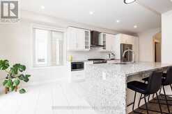 191 EQUITATION CIRCLE | Ottawa Ontario | Slide Image Eight
