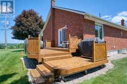 79 TROTTERS LANE | Westport Ontario | Slide Image Forty