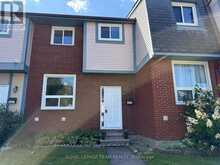 90 - 3400 PAUL ANKA DRIVE | Ottawa Ontario | Slide Image Thirty-three