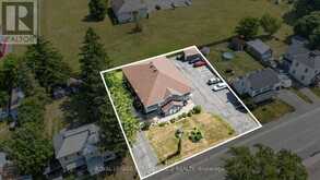 28 QUEEN STREET | North Stormont Ontario | Slide Image Nine