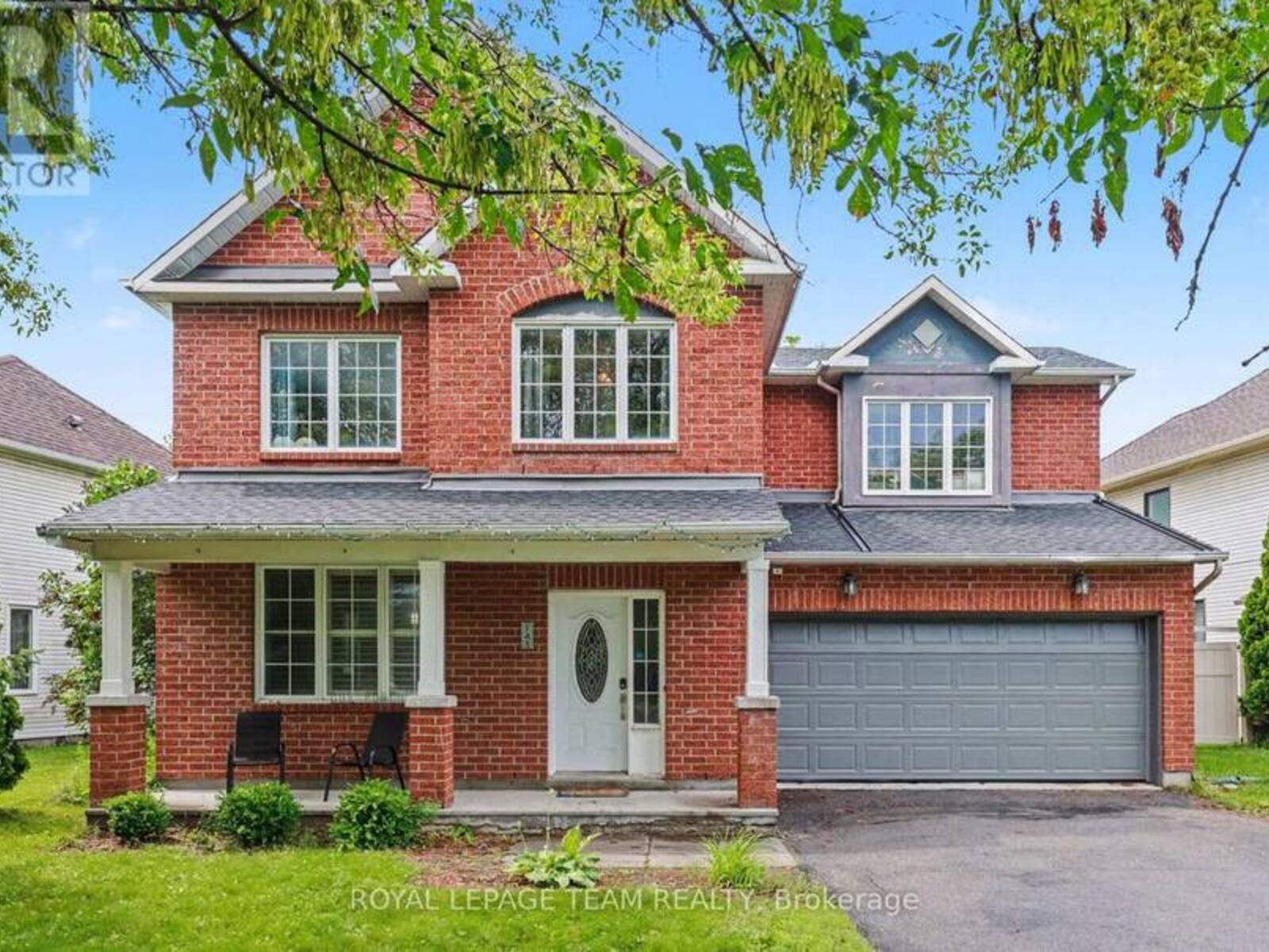 141 GRASSY PLAINS DRIVE, Ottawa, Ontario K2M 2R6