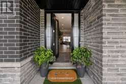 58 YACHT TERRACE | Ottawa Ontario | Slide Image Five