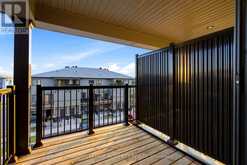 302 PARNIAN PRIVATE | Ottawa Ontario | Slide Image Sixteen
