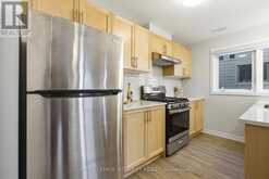302 PARNIAN PRIVATE | Ottawa Ontario | Slide Image Nine