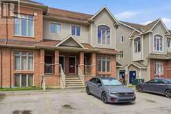 8 - 568 REARDON PRIVATE | Ottawa Ontario | Slide Image Two