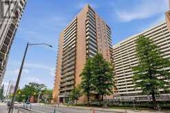 1602 - 475 LAURIER AVENUE W | Ottawa Ontario | Slide Image Two