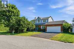 19 AMY STREET | Ottawa Ontario | Slide Image One