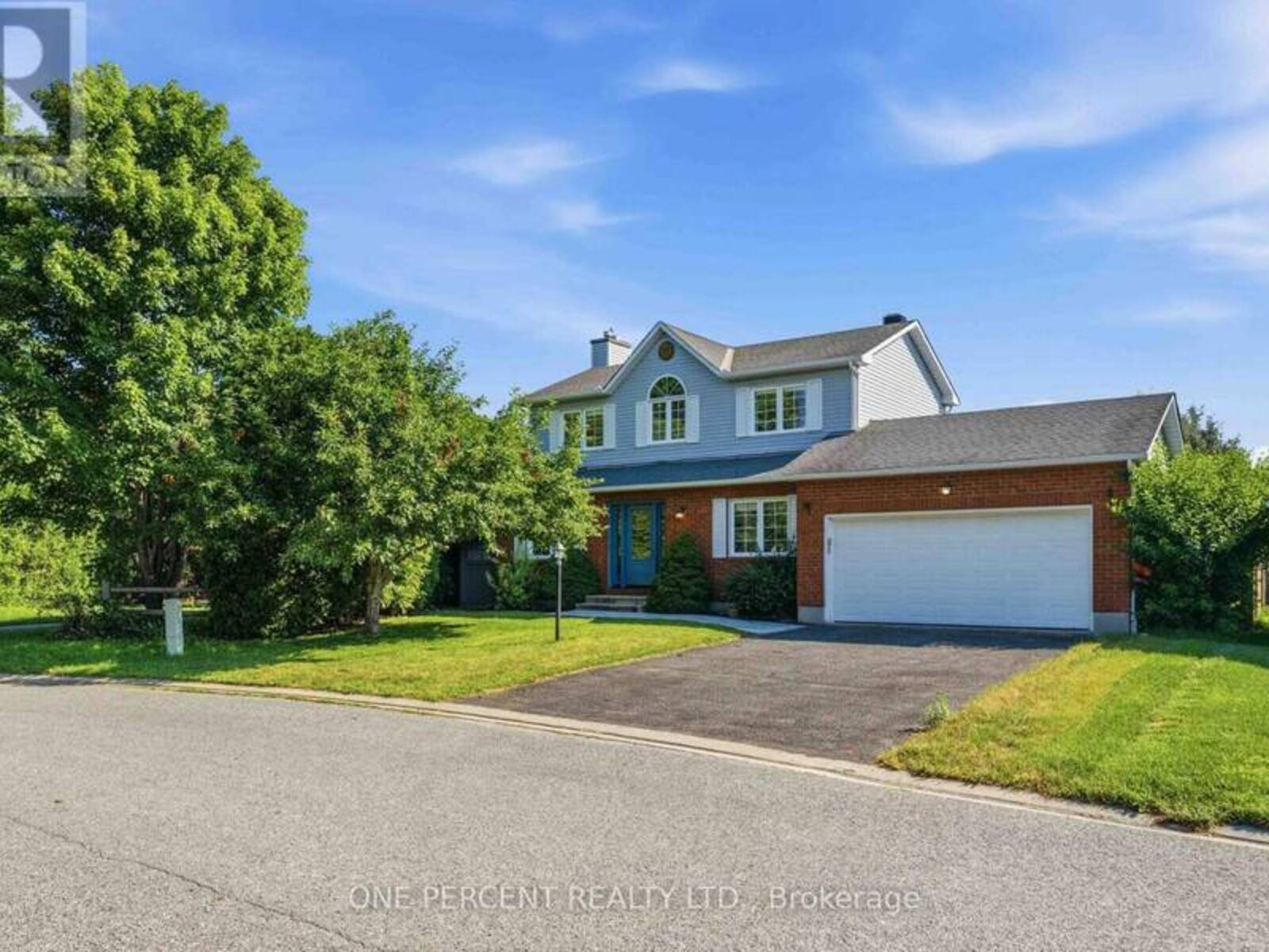 19 AMY STREET, Ottawa, Ontario K2S 1L7