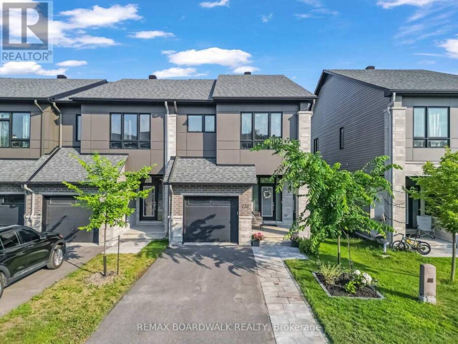 232 BRISTOL CRESCENT, Kemptville, Ontario K0G 1J0