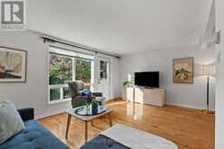 #D - 413 WOODFIELD DRIVE | Ottawa Ontario | Slide Image Ten