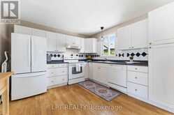 34 FRINGEWOOD DRIVE | Ottawa Ontario | Slide Image Nine