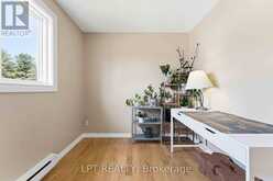 34 FRINGEWOOD DRIVE | Ottawa Ontario | Slide Image Fifteen