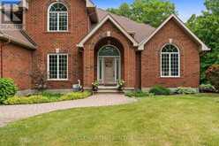 50 MARCHVALE DRIVE | Ottawa Ontario | Slide Image Four
