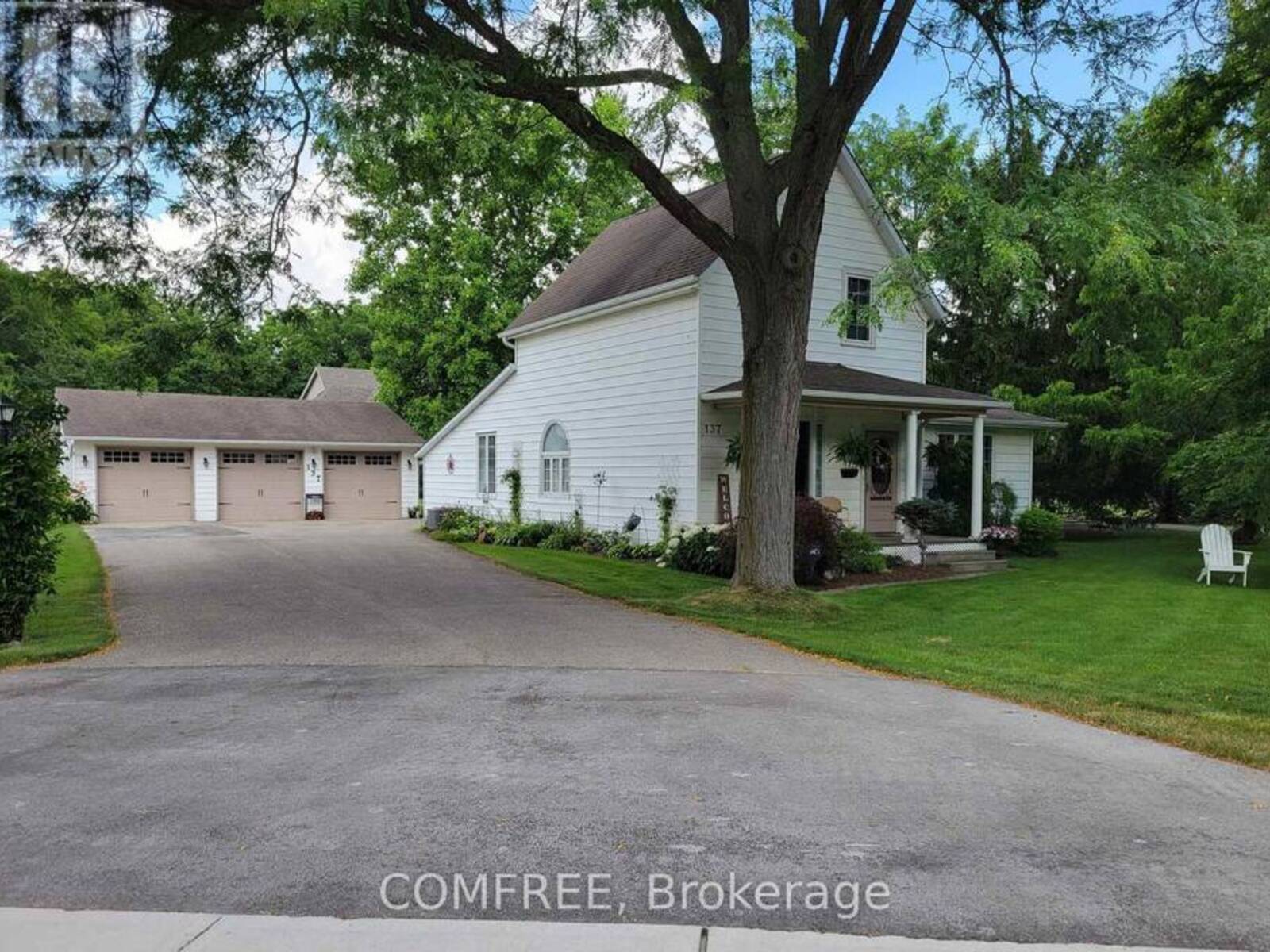137 ST GEORGE STREET, St. Thomas, Ontario N5P 2M3