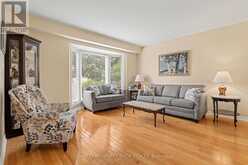 432 PICKFORD DRIVE | Ottawa Ontario | Slide Image Three