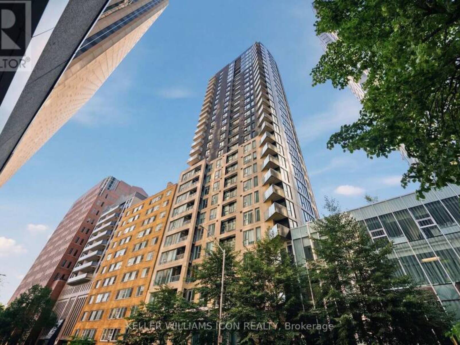 1907 - 40 NEPEAN STREET, Ottawa, Ontario K2P 0X5