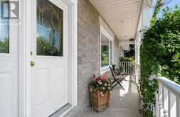 8391 ROWAN DR DRIVE | Ottawa Ontario | Slide Image Twelve