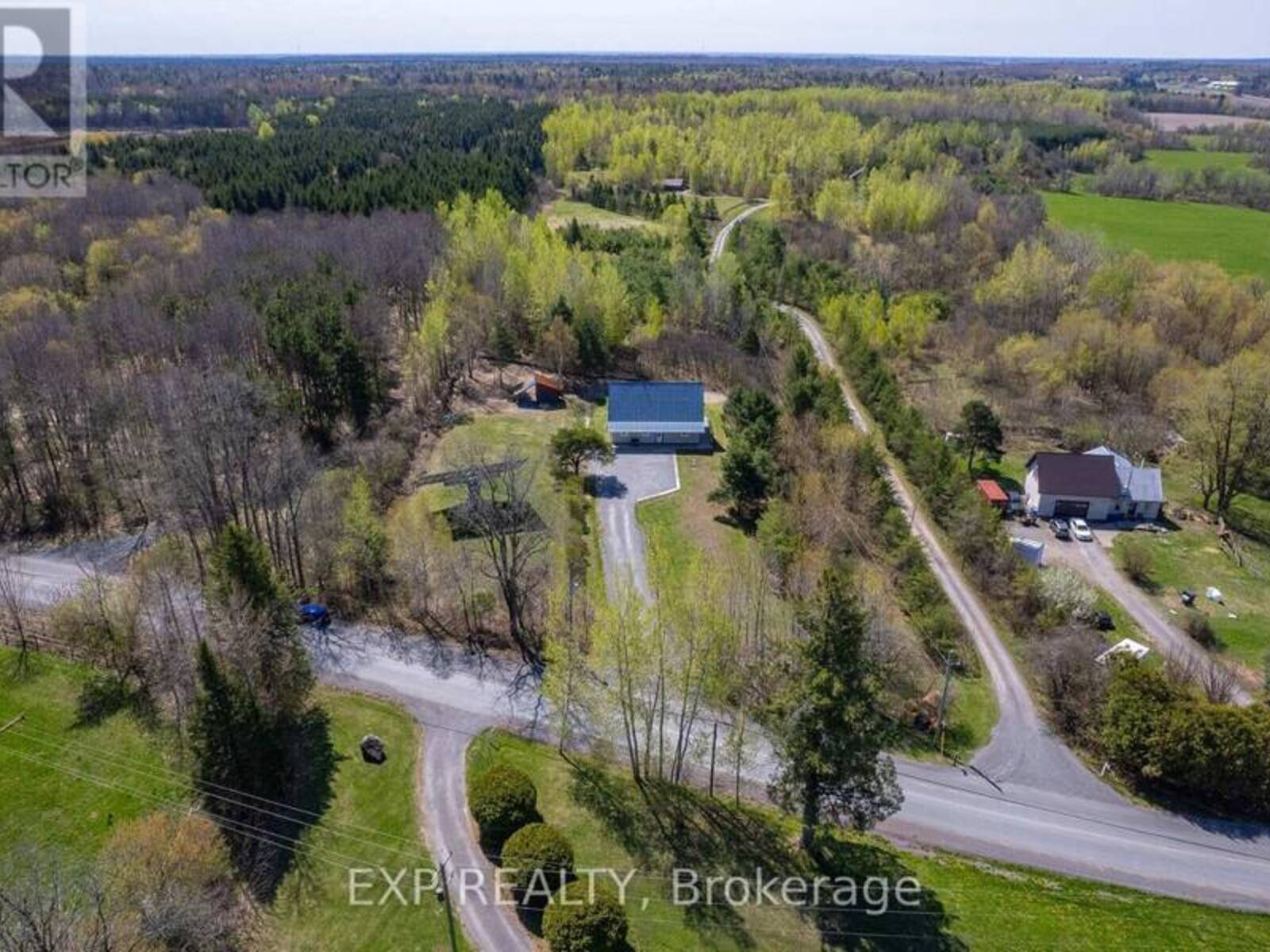 568 LAKE GEORGE ROAD, Alfred and Plantagenet, Ontario K0B 1L0