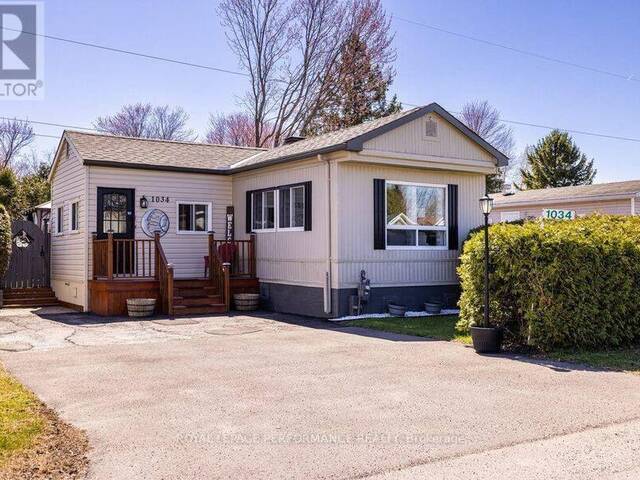 1034 VISTA BARRETT PRIVATE Ottawa Ontario, K4P 1C8 - 2 Bedrooms Home For Sale