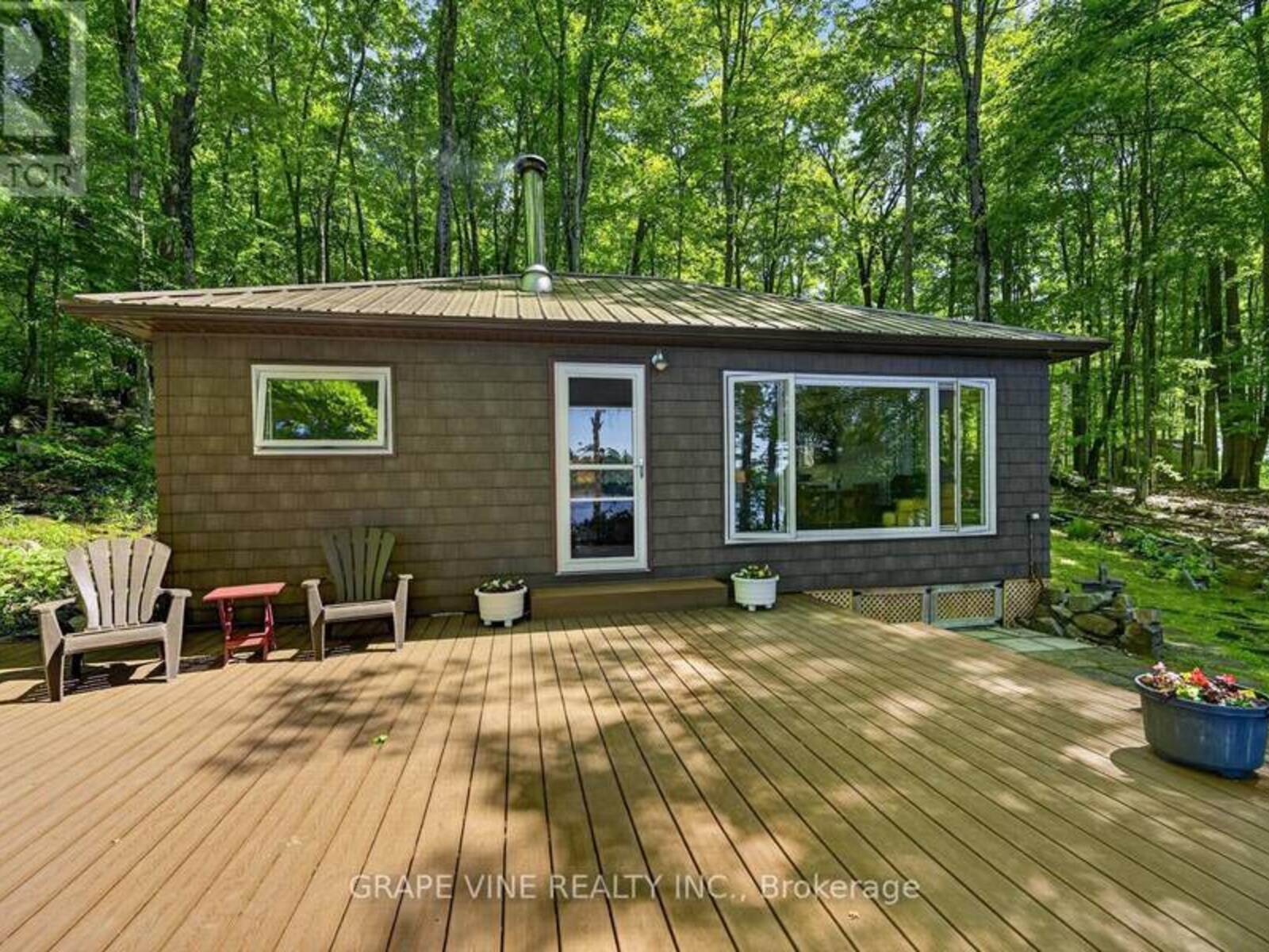 1010 FIREFLY LANE, Inverary, Ontario K0H 2L0