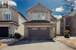 274 TRAIL SIDE CIRCLE | Ottawa Ontario | Slide Image Twelve