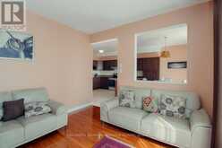 274 TRAIL SIDE CIRCLE | Ottawa Ontario | Slide Image Three