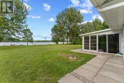 34 BIRD LAKE TRAIL | Cobden Ontario | Slide Image Thirty