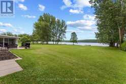 34 BIRD LAKE TRAIL | Cobden Ontario | Slide Image Thirty-three