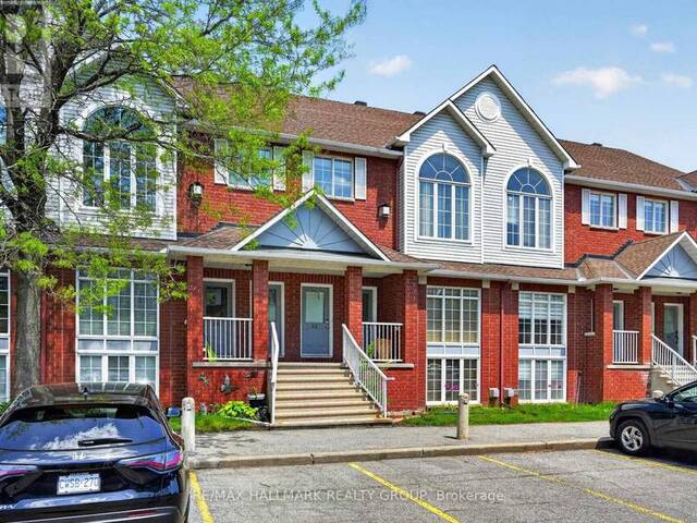 62 BRISTON PRIVATE Ottawa Ontario, K1G 5P5 - 2 Bedrooms Condo For Sale