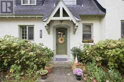 480 OAKHILL ROAD | Ottawa Ontario | Slide Image Three