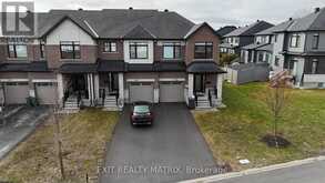 656 PUTNEY CRESCENT W | Ottawa Ontario | Slide Image Four