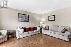 5529 WOODEDEN DRIVE | Ottawa Ontario | Slide Image Fifteen